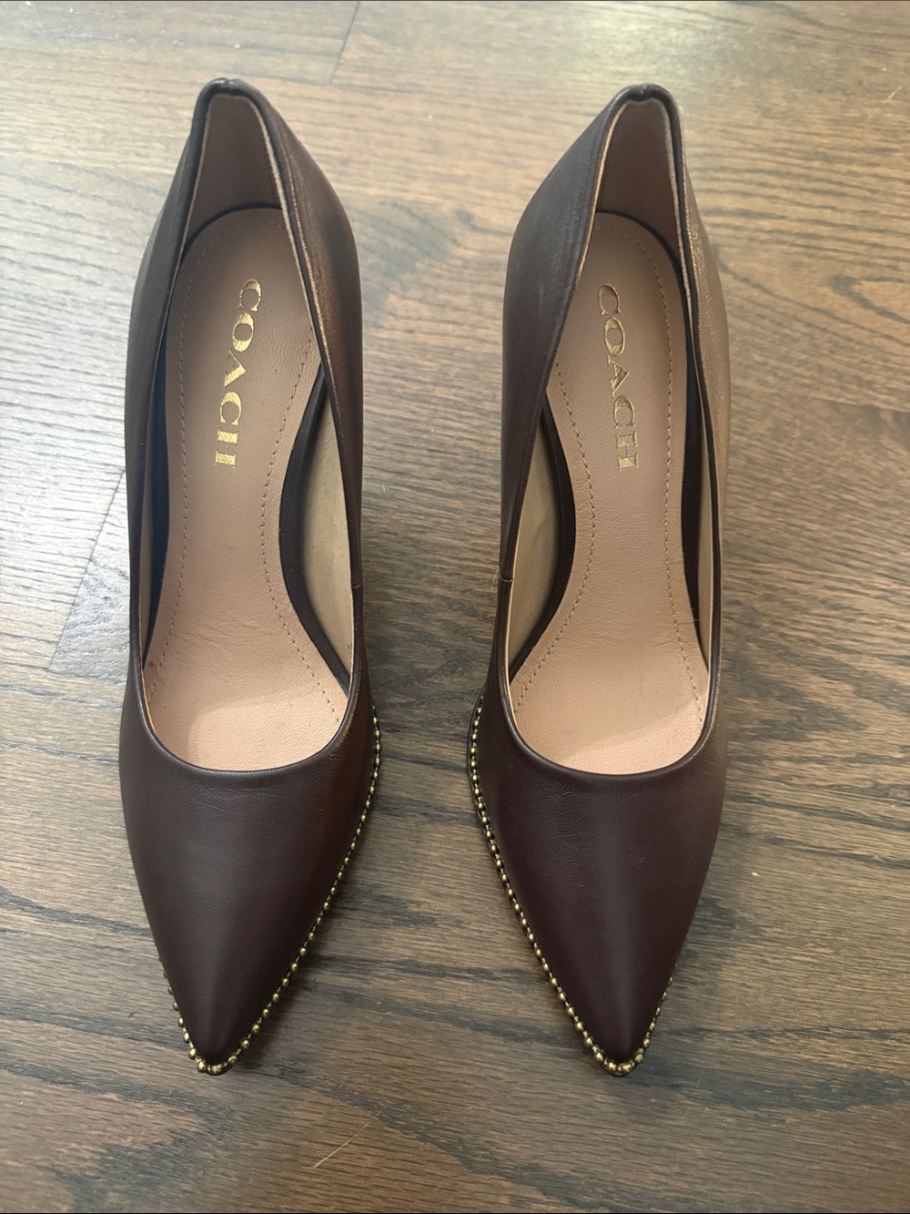 Coach Brown Sz 7 Like New Worn 1x Pointed Toe Leather Heels with Gold Stud Trim